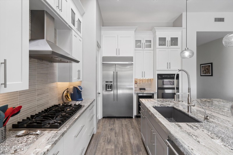 029-Kitchen
