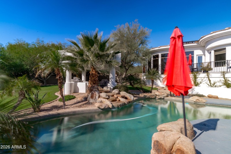 098-Backyard View