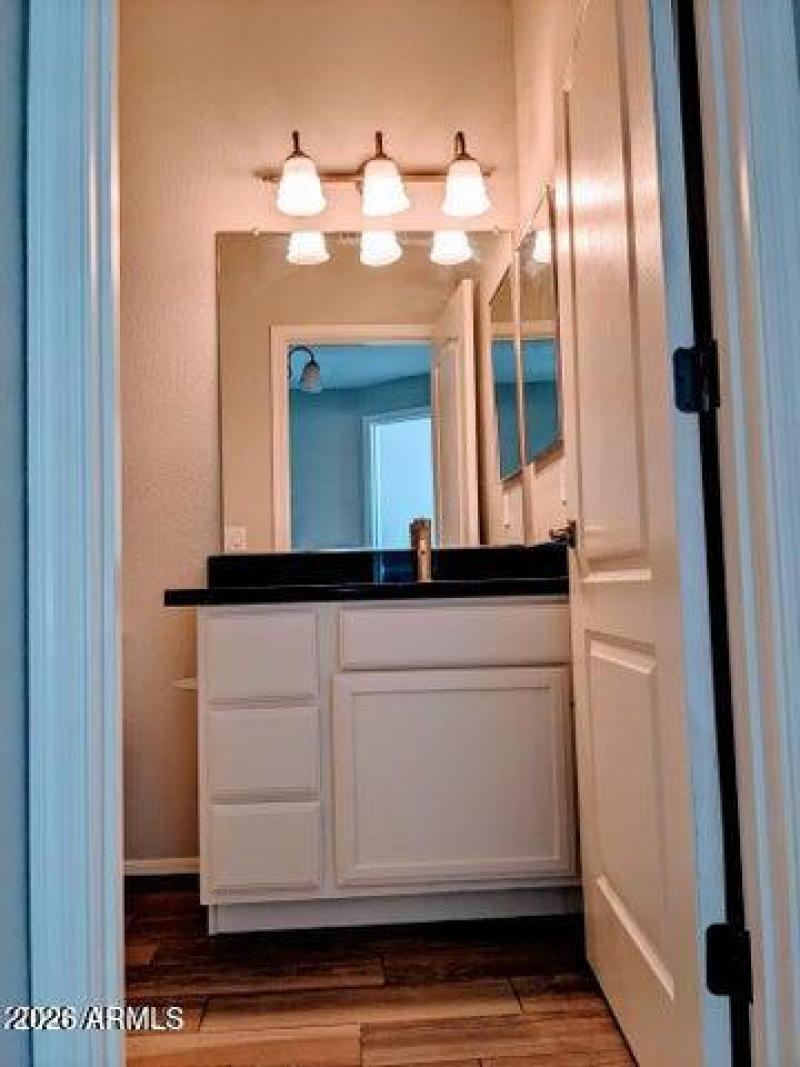 Hall Bath 2