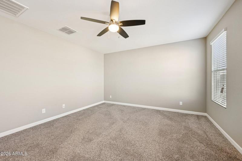 22-web-or-mls-W Bronco Trl-S3001-022