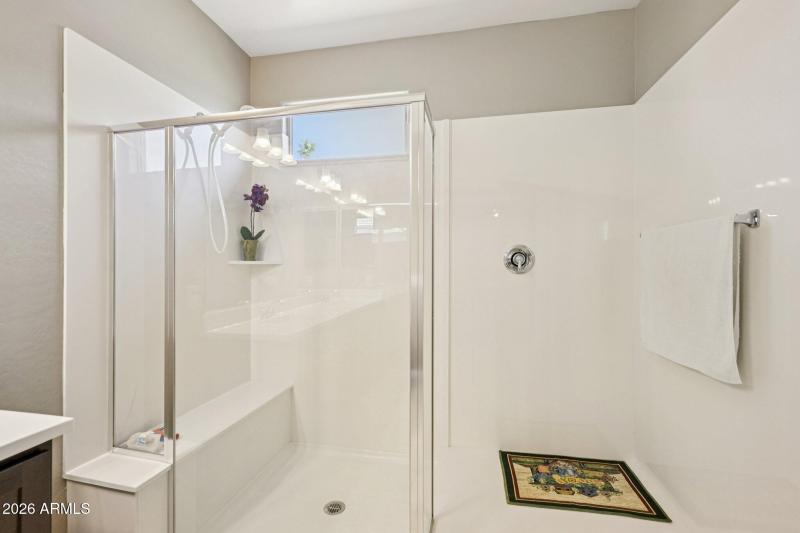 24-web-or-mls-W Bronco Trl-S3001-024