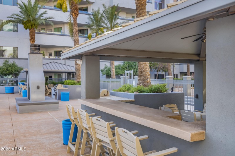 945 E Playa Del Norte Dr #4024-32