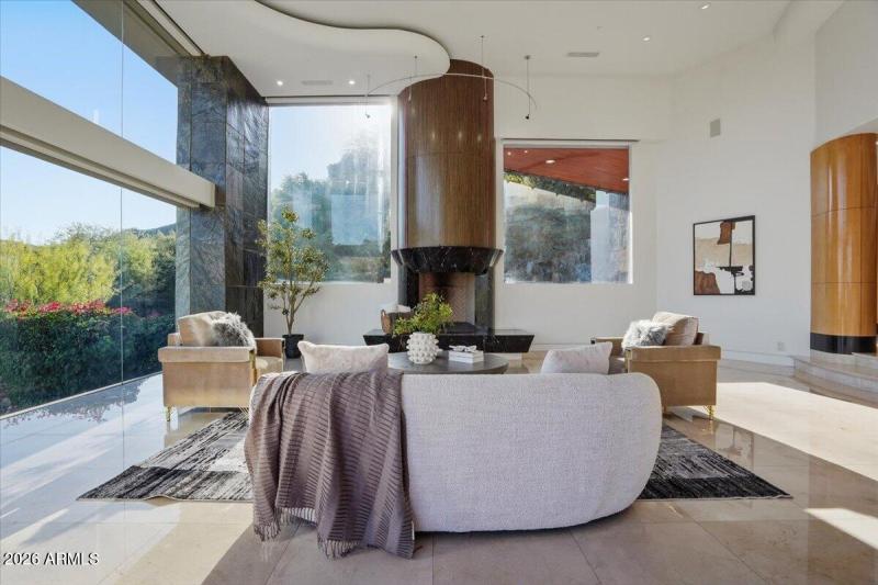 Receding glass wall