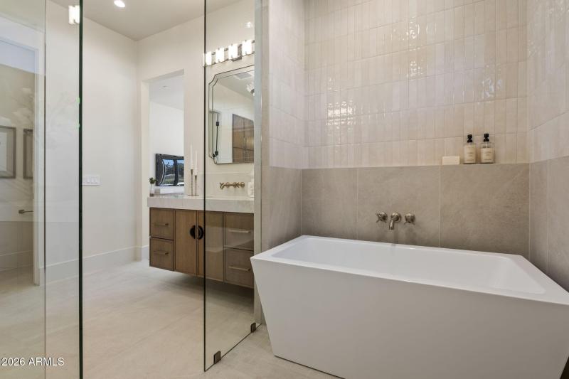 30-web-or-mls-DSCF5448