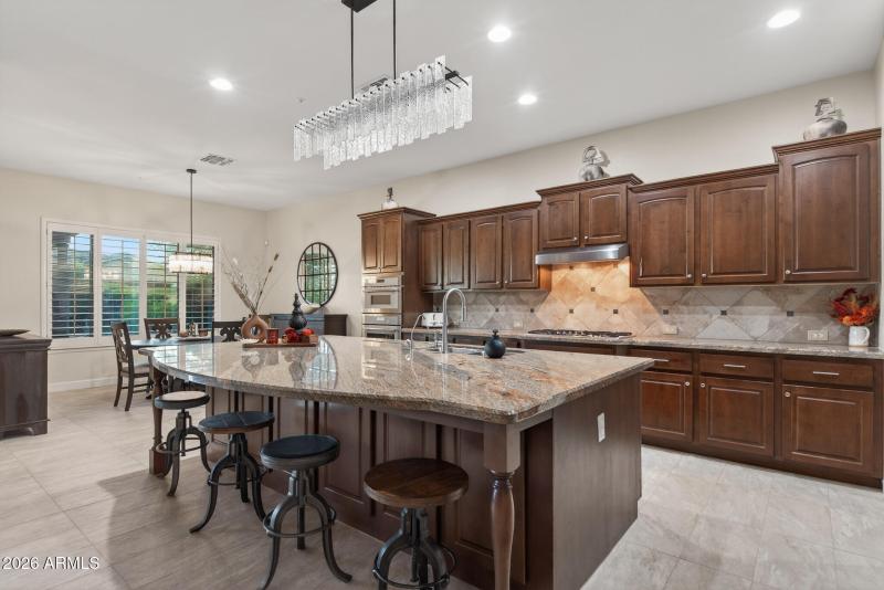 13) KITCHEN