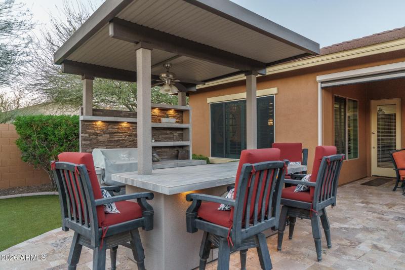 60) OUTDOOR KITCHEN