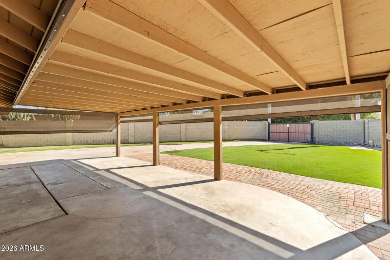 2055 W Edgemont Avenue, Phoenix 85009