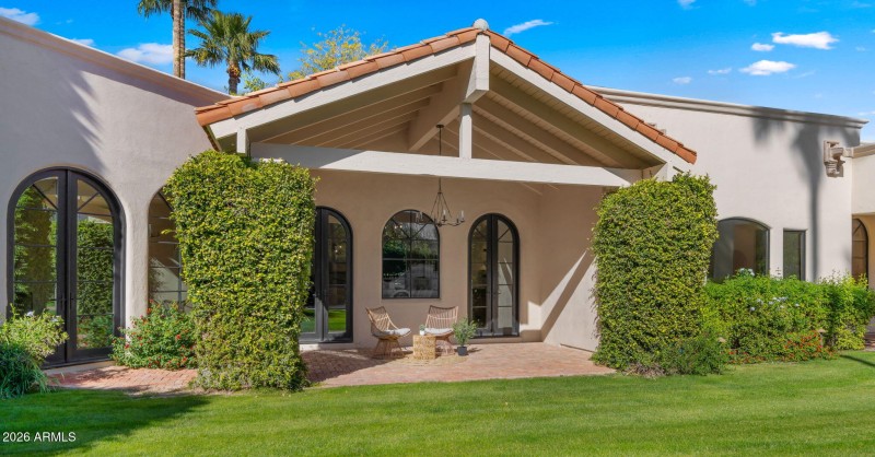 102-web-or-mls-Backyard6