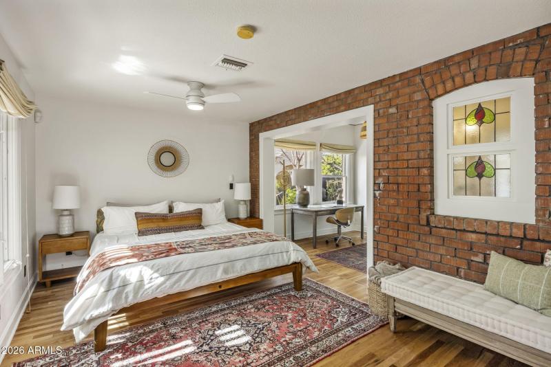 Primary suite