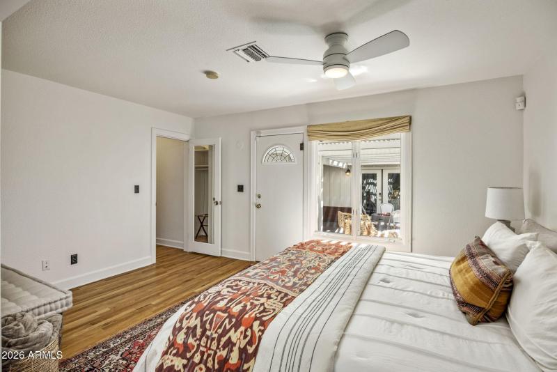 Primary suite