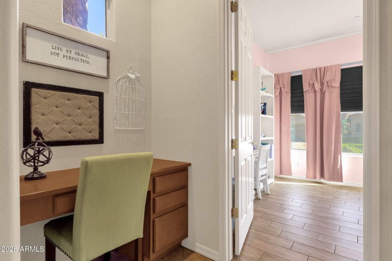 33-web-or-mls-5610-n-lyle-ct