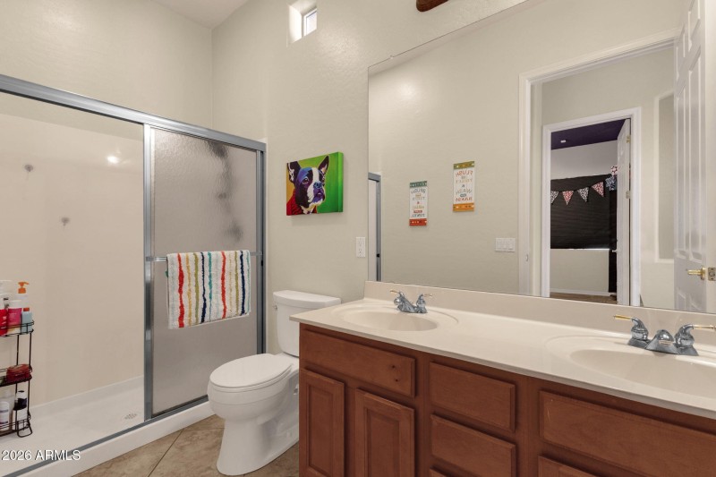 34-web-or-mls-5610-n-lyle-ct