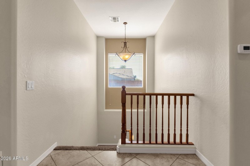 38-web-or-mls-5610-n-lyle-ct