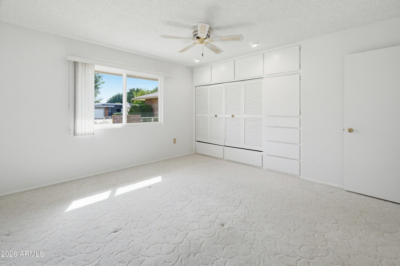 10326 W Highwood Ln-10