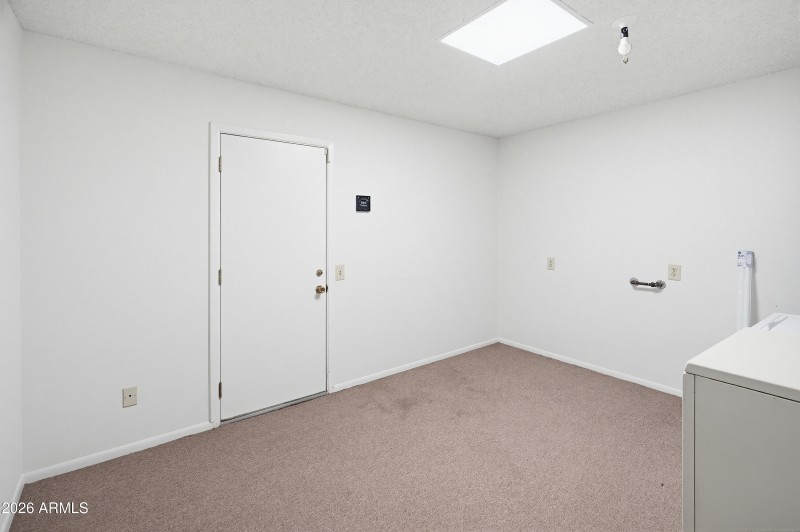 10326 W Highwood Ln-21