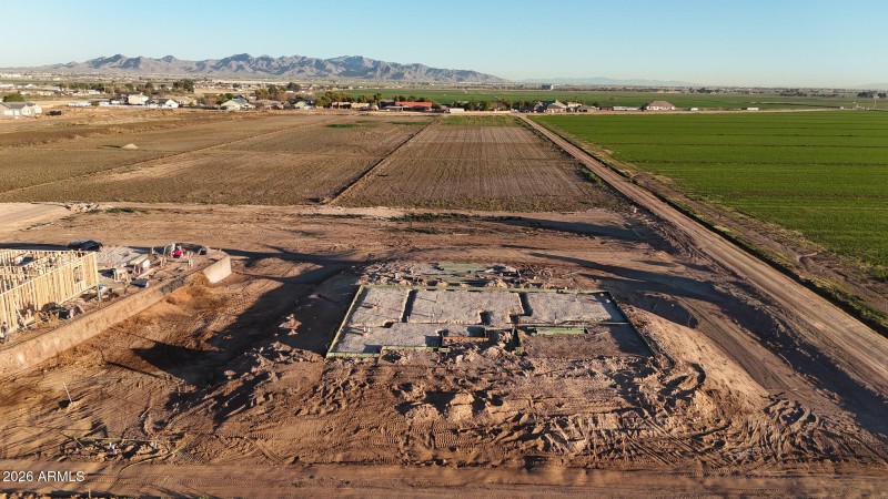 Beloat & Dean - Lot 5 - 2