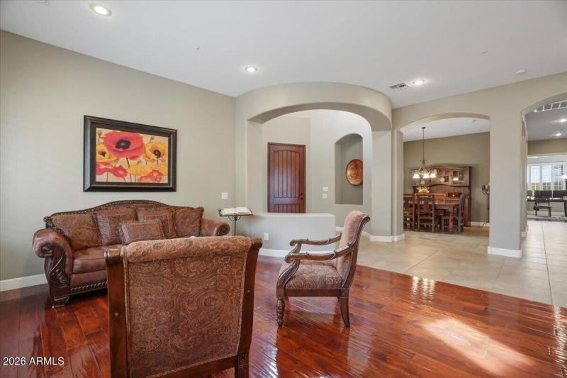 14-3370 E Cherrywood Pl_RedHogMedia