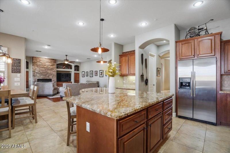 26-3370 E Cherrywood Pl_RedHogMedia