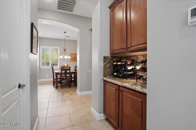 30-3370 E Cherrywood Pl_RedHogMedia