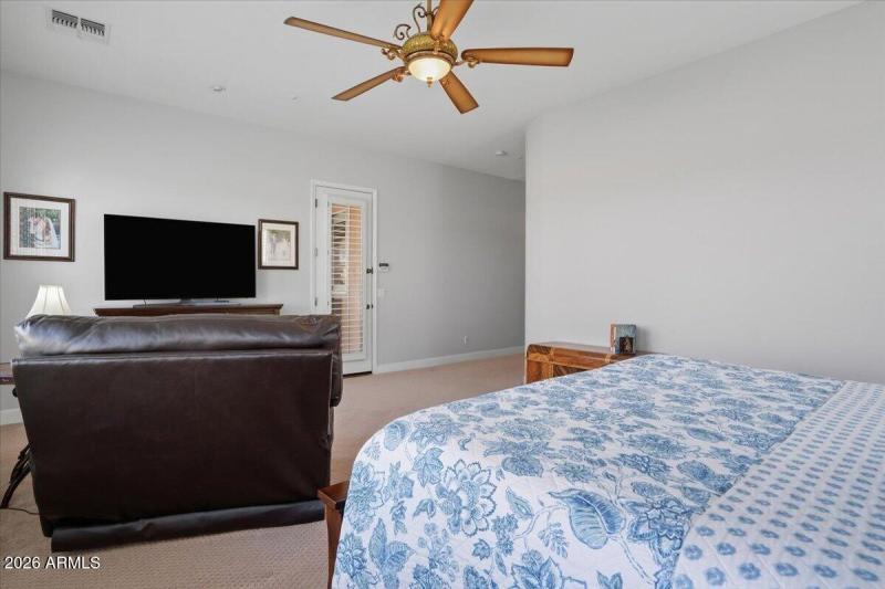 36-3370 E Cherrywood Pl_RedHogMedia