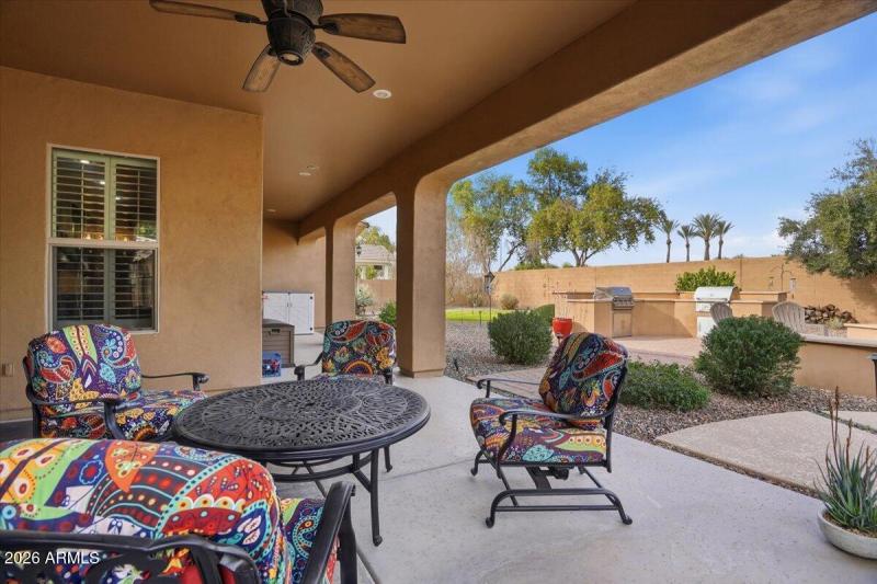 56-3370 E Cherrywood Pl_RedHogMedia