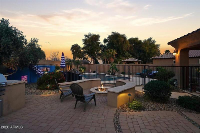 76-3370 E Cherrywood Pl_RedHogMedia