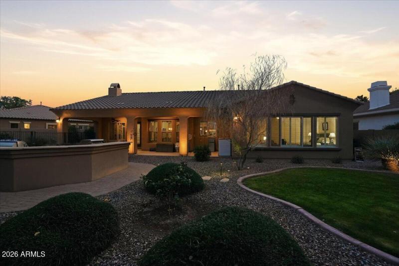 80-3370 E Cherrywood Pl_RedHogMedia