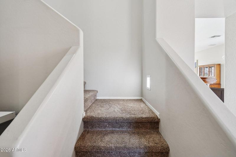 26-web-or-mls-N Noble Hawk Ct-S0502-024