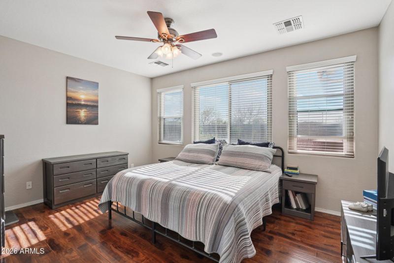 27-web-or-mls-N Noble Hawk Ct-S0502-025