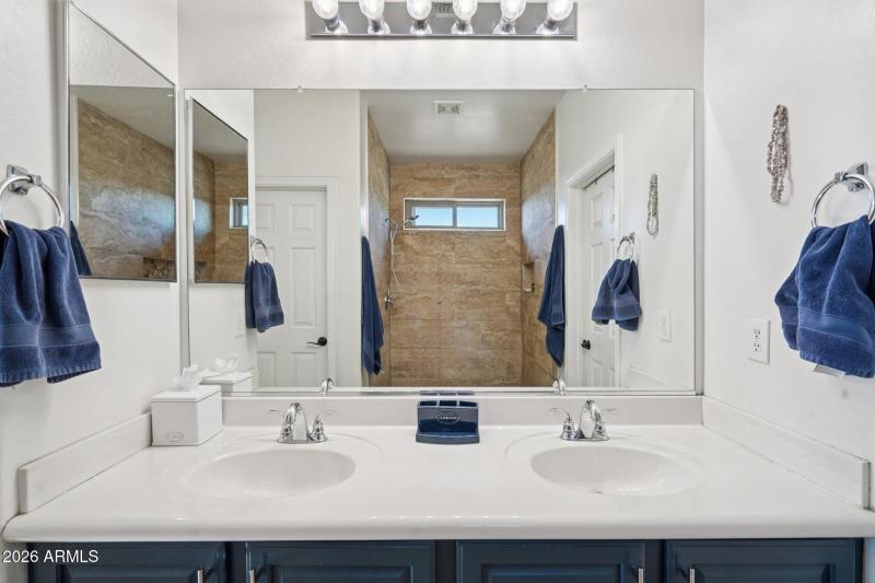 34-web-or-mls-N Noble Hawk Ct-S0502-032