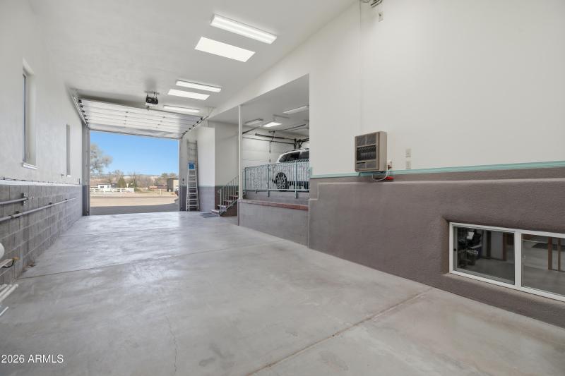 1835 E. Kerley Lane