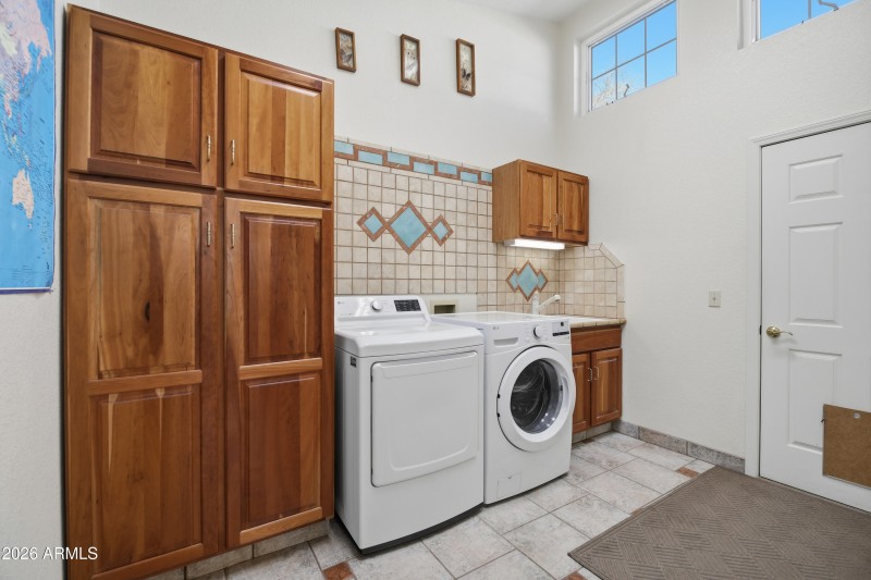 1835 E. Kerley Lane