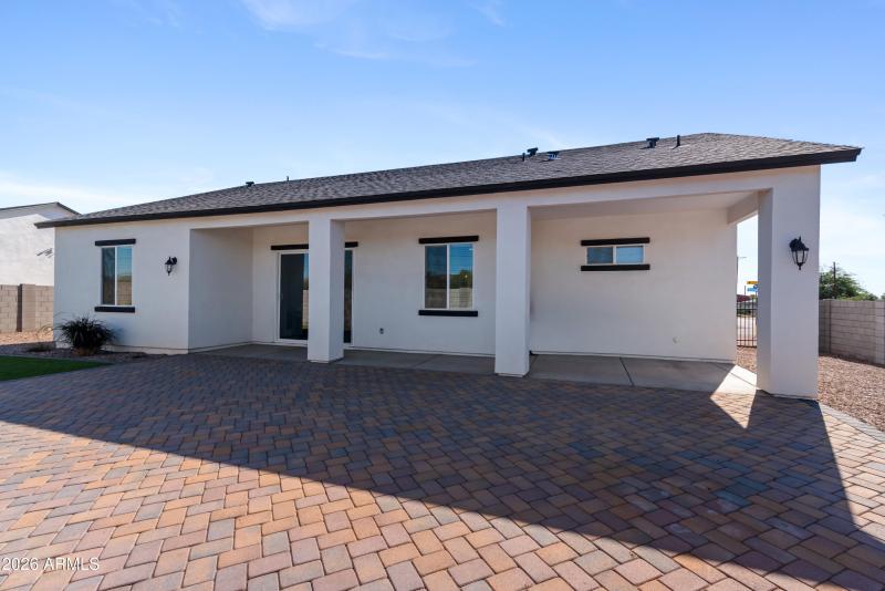 18_10530 e baltimore st-19