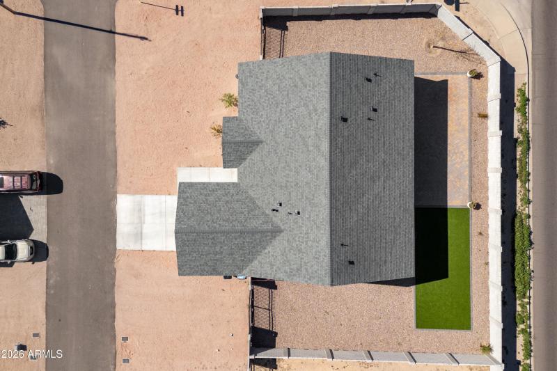 47_10530 e baltimore st-47