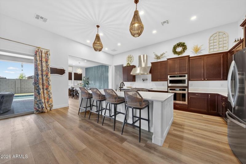 8-web-or-mls-Untitled-07