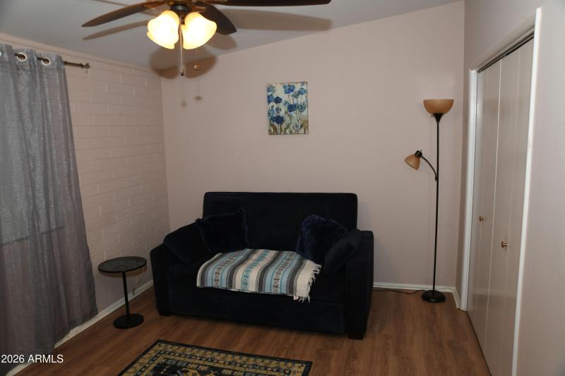 Guest-Bedroom