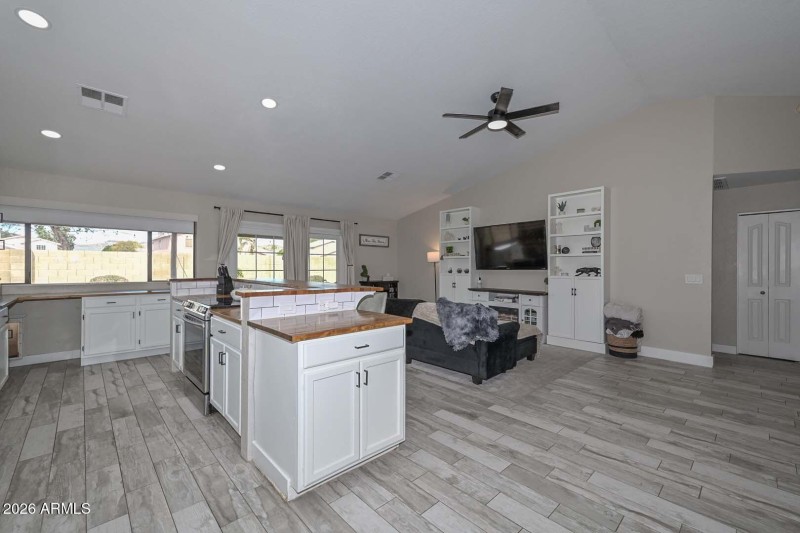 Kitchen-Great Room