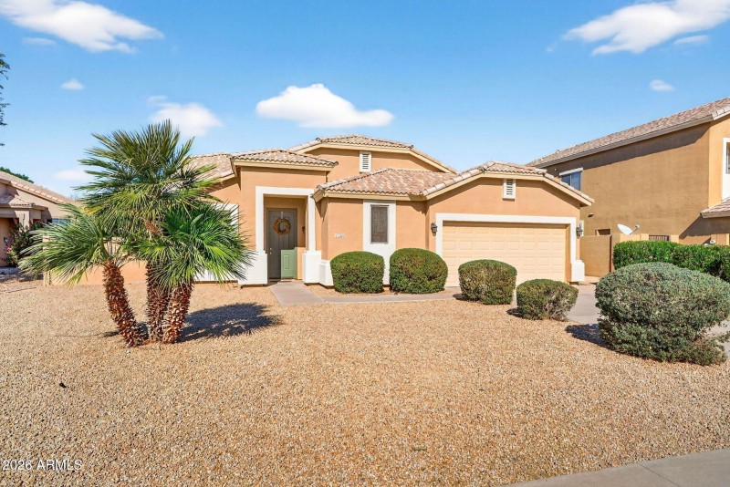 3-web-or-mls-03-E Lark Ct