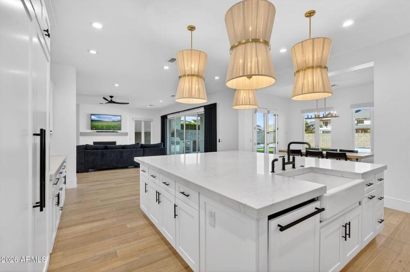 012_21-web-or-mls-25-e_natalie_way_961