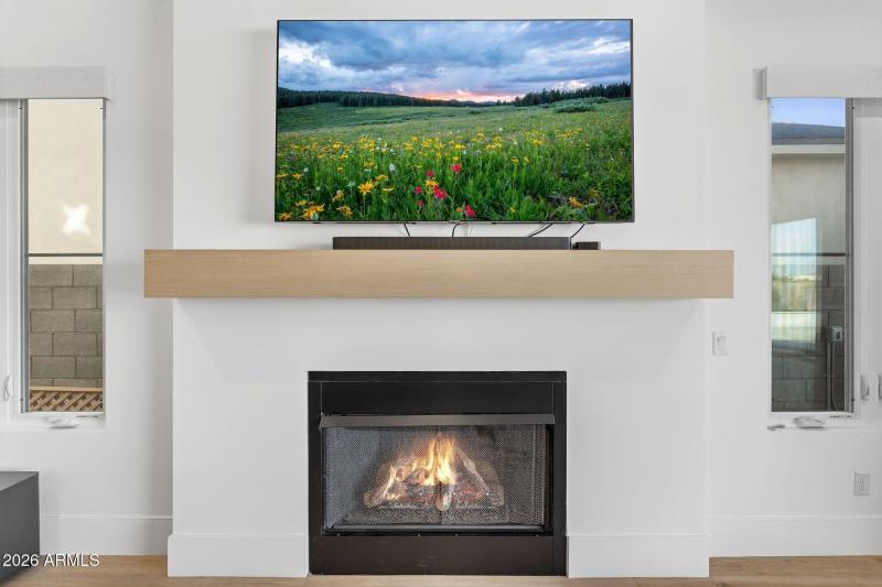 023_14-web-or-mls-16-e_natalie_way_751