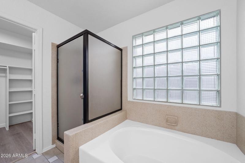 016__1405 N Jamaica Way