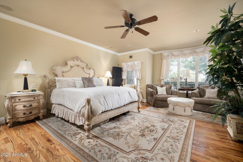 10-30EGlendaleAve-10