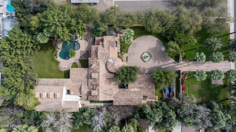 20-30EGlendaleAve-20