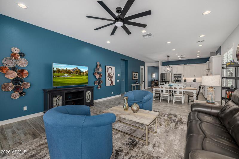 Great entertaining space