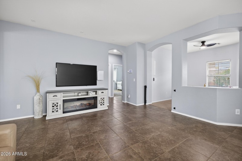 9)GREAT ROOM