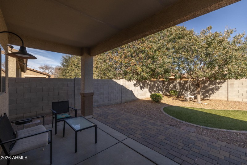 34)BACKYARD