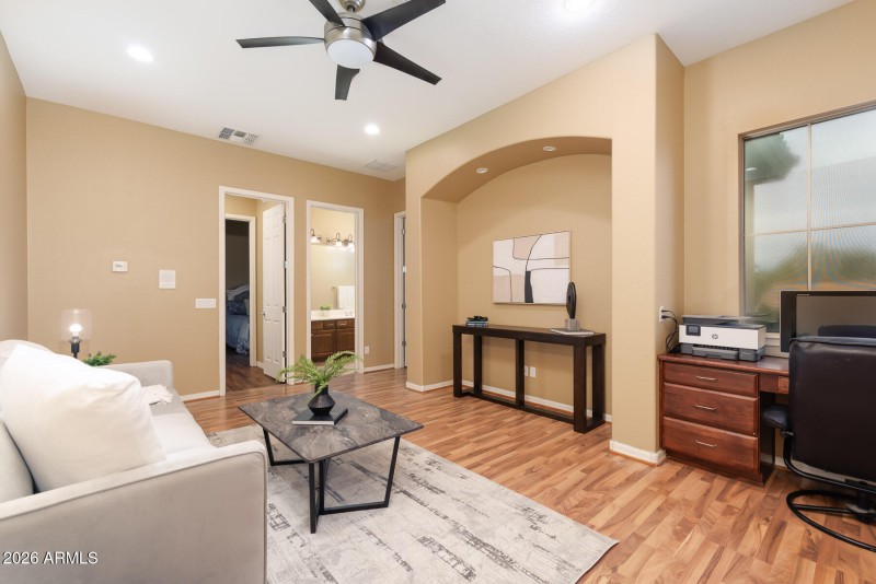 E Victoria St (1937)-19