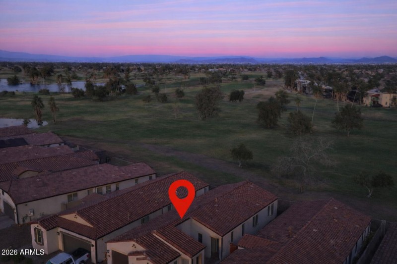 Virtual twilight of elevated Sandridge