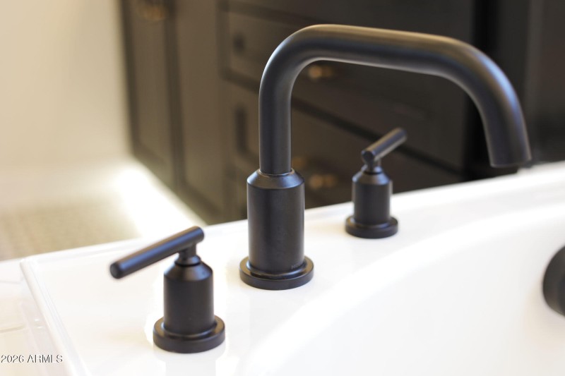 011- bathroom faucet detail