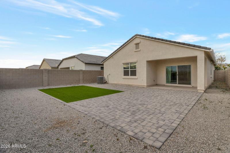 14-web-or-mls-Qp-9104